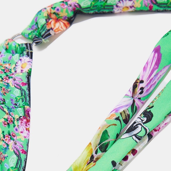 Camilla Green Bikini Top. - Picture 5 of 9